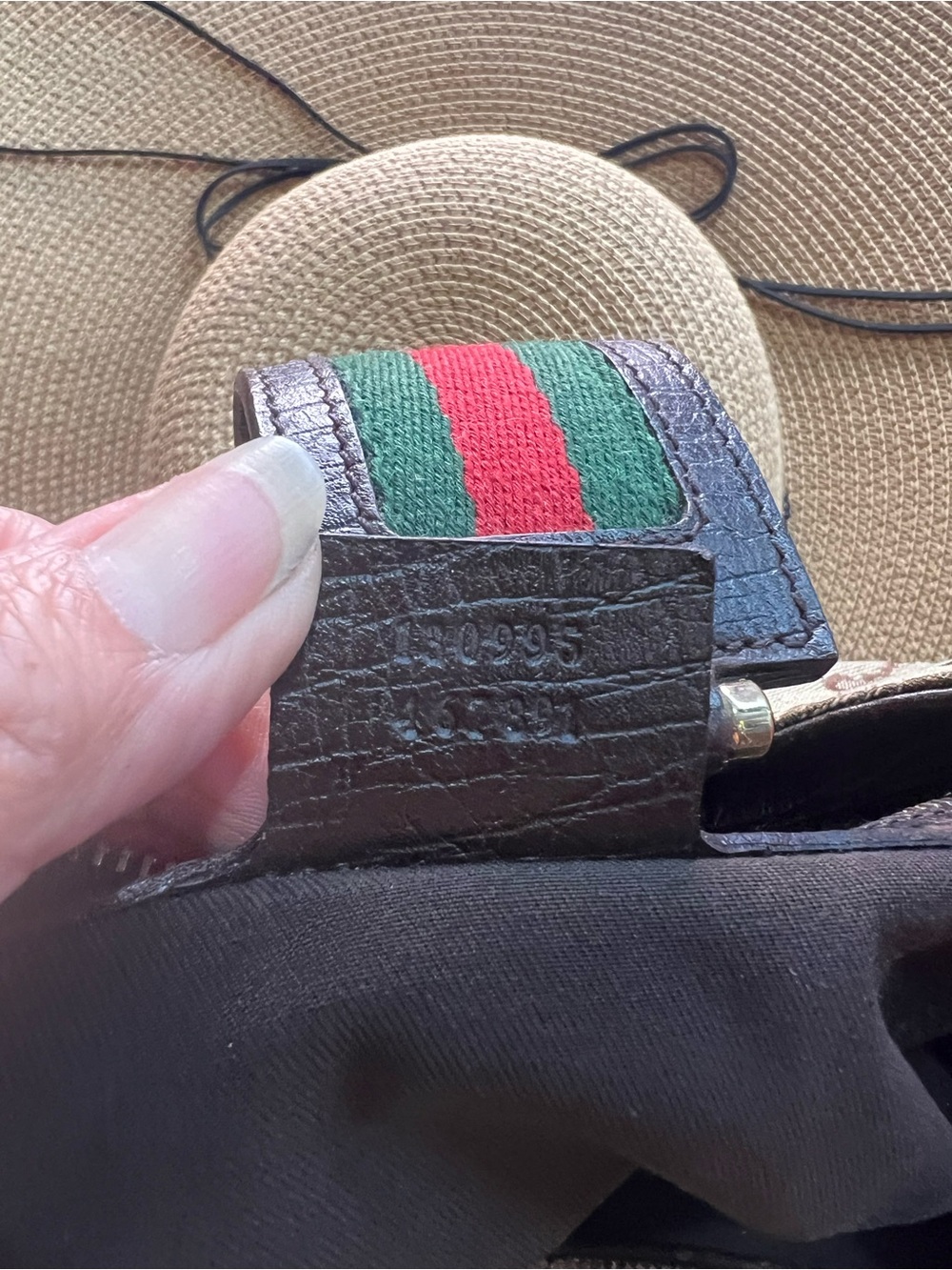 Gucci Brown GG Canvas Shoulder Hobo with Green-Red Web and Gold Accent - Picture 5 of 6